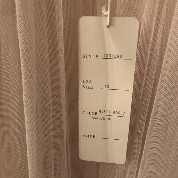 NWT Wedding Dress Blush - Picture 5 of 7